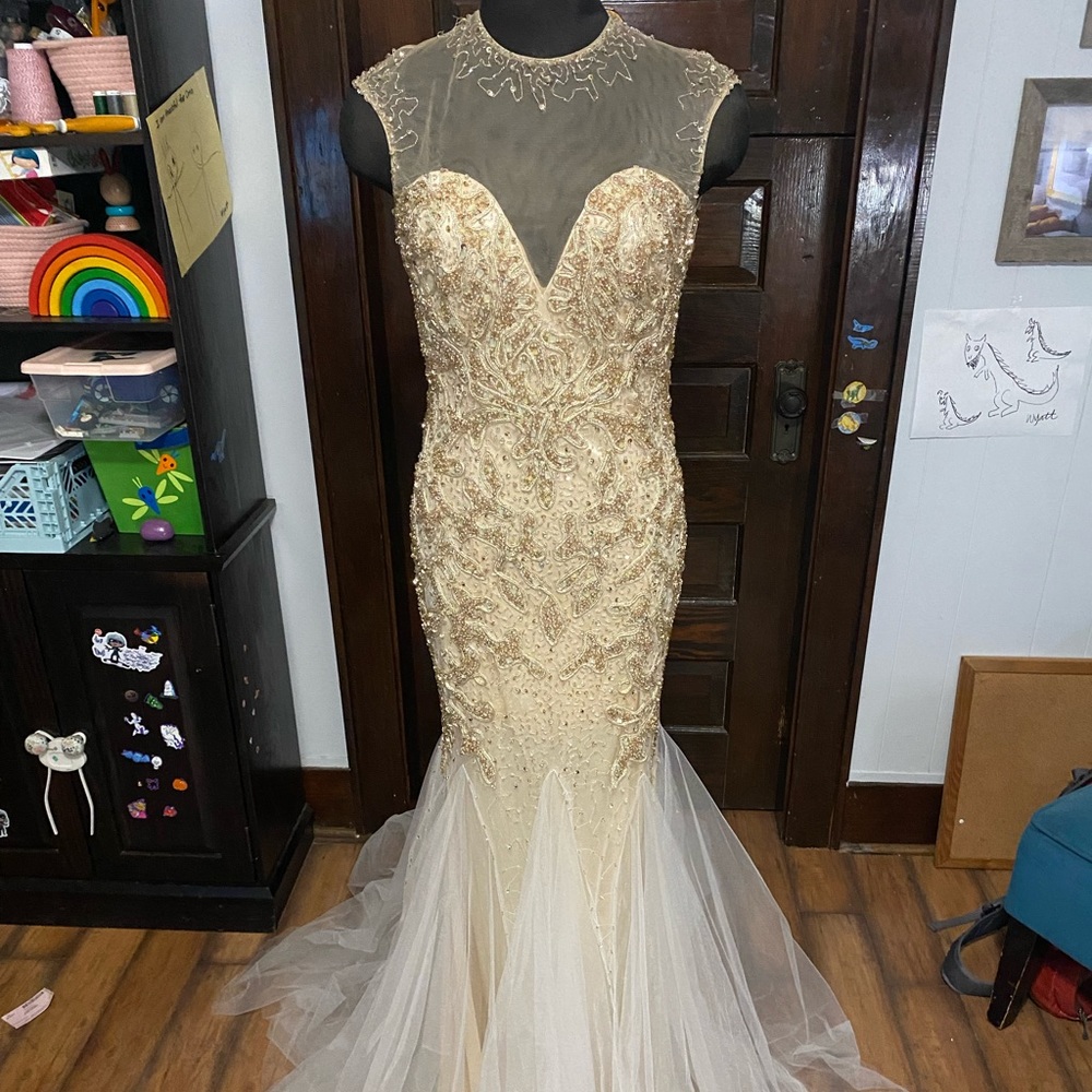 Envious Couture Prom/Formal Size 8